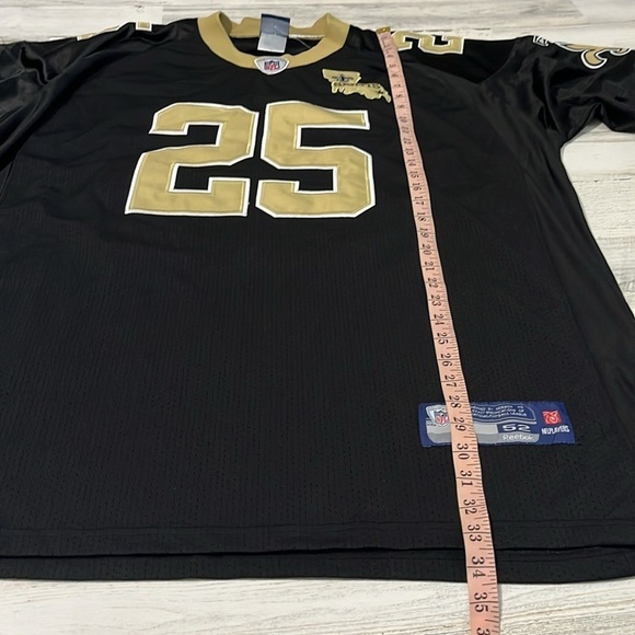 Reebok Reggie Bush Saints Jersey - Picture 9 of 9